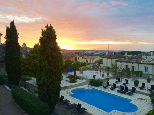 Lectoure Hotel | Logis Hôtel Restaurant de Bastar