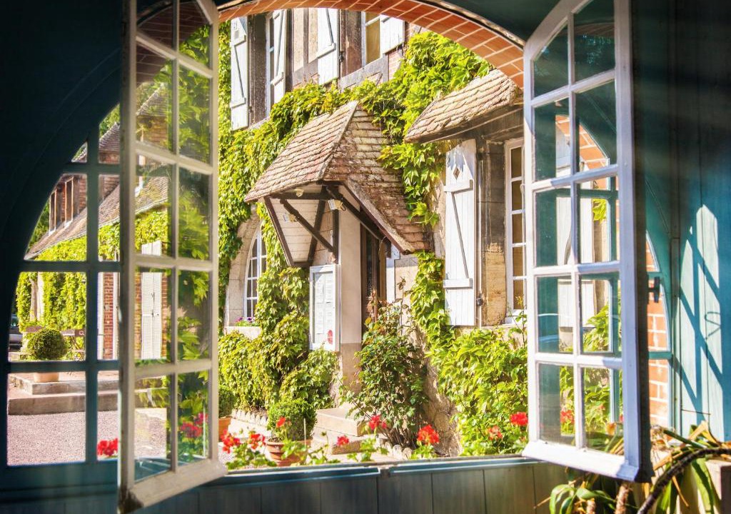 Mace Hotel | Logis Hôtel Restaurant L'Ile de Sées