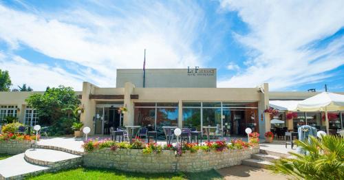 Fleurance Hotel | Logis Hôtel & Restaurant Le Fleurance