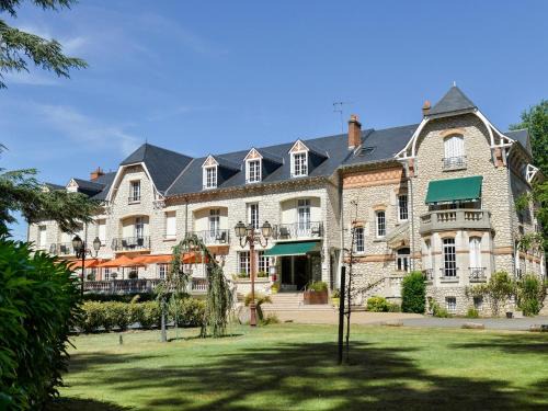 Salbris Hotel | Logis Hôtel Restaurant Le Parc