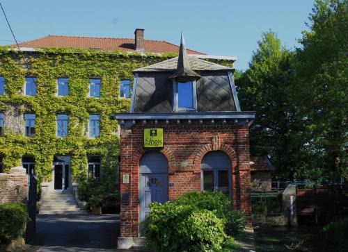 Artres Hotel | LOGIS HÔTEL-RESTAURANT - Le Moulin d'Artres