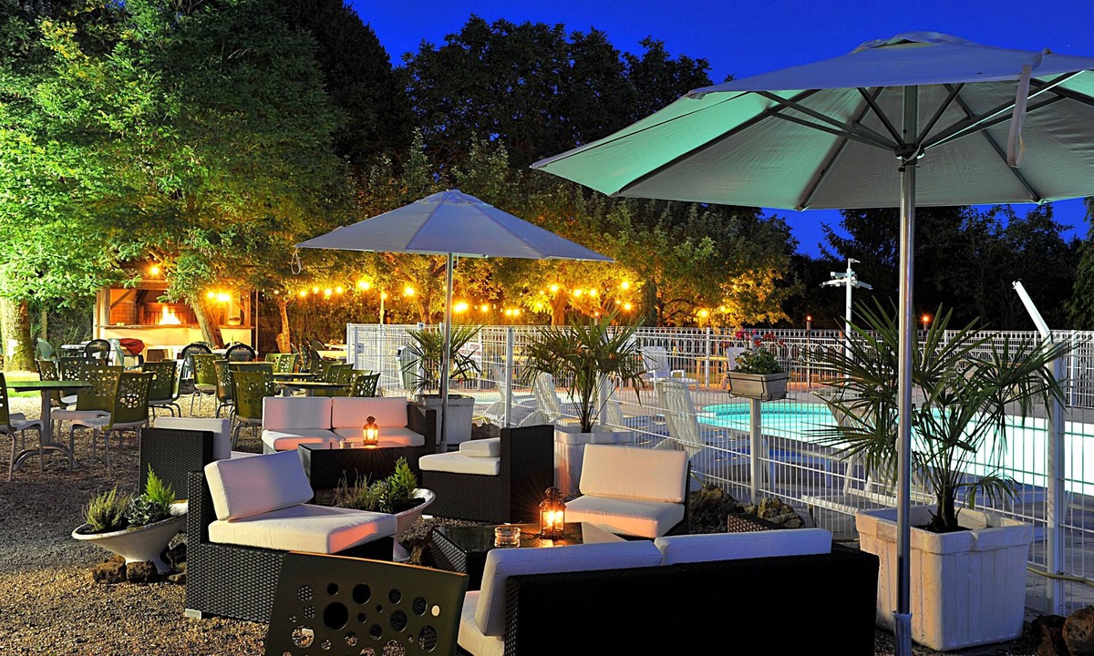 Coings Hotel | Logis Hotel La Promenade