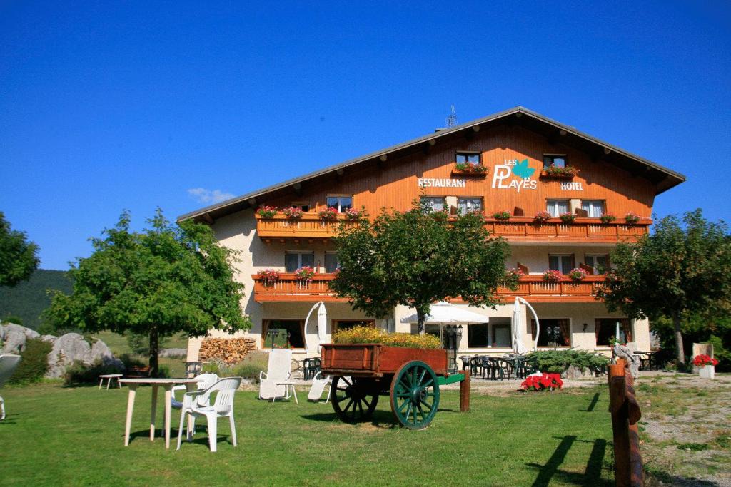 Villard-de-Lans Hotel | Logis Hotel Les Playes