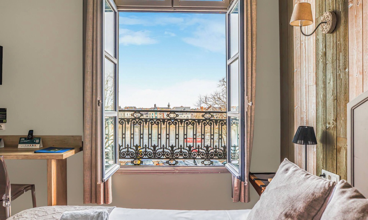 Saumur Hotel | Logis Hotel Restaurant Cristal