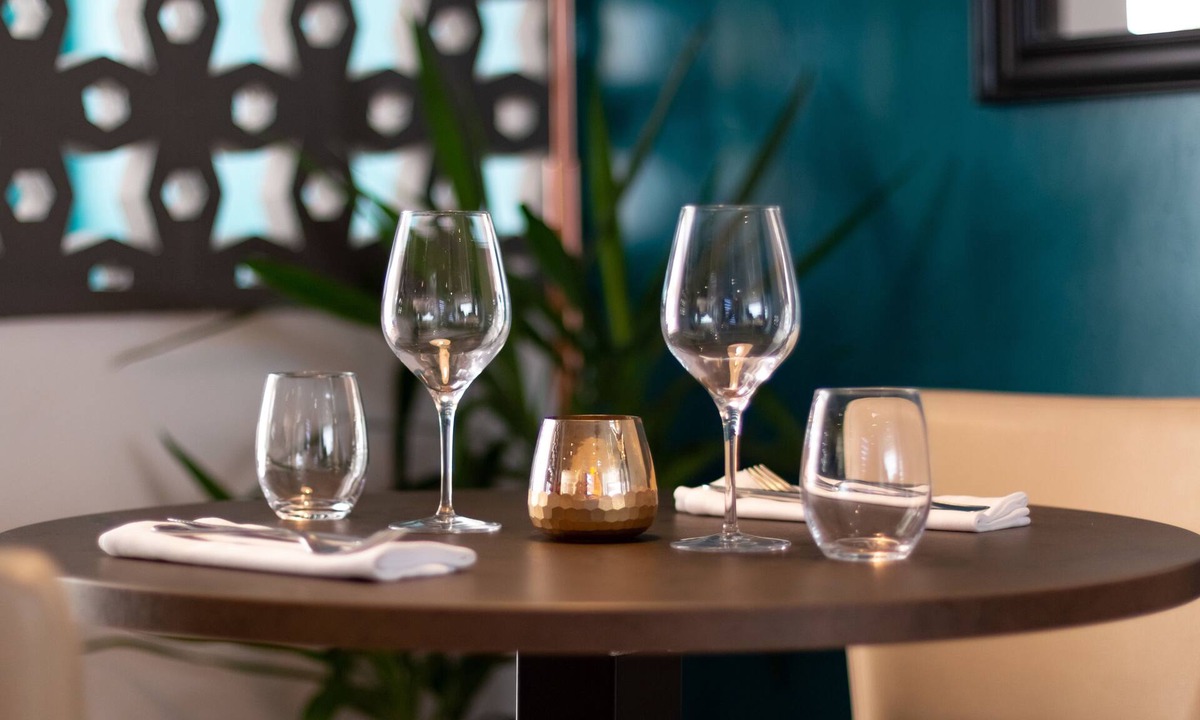 Cabestany Hotel | Logis Hotel Restaurant Les II Mas