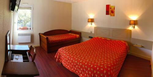 Dourgne Hotel | Logis Hotels - Hôtel et Restaurant de la Montagne Noire