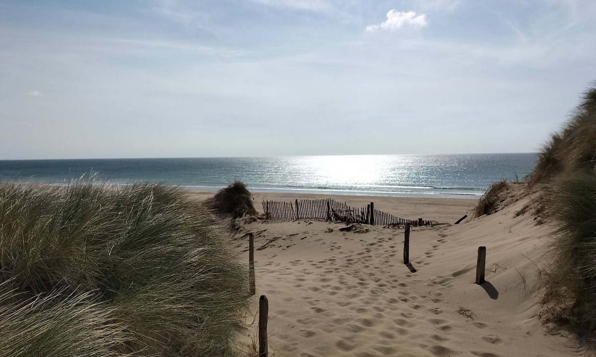 Cherbourg-en-Cotentin Hotel | LOGIS La Régence