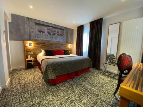 Bourges Hotel | Logis - Le Christina