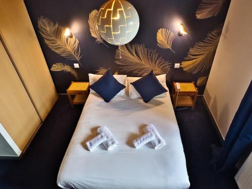 Locronan Hotel | Logis Le Prieuré