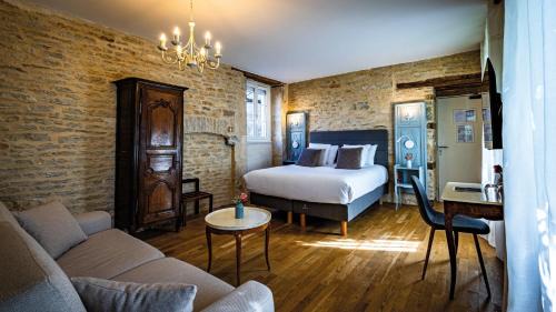 Saint-Seine-l'Abbaye Hotel | Logis Relais de la Source