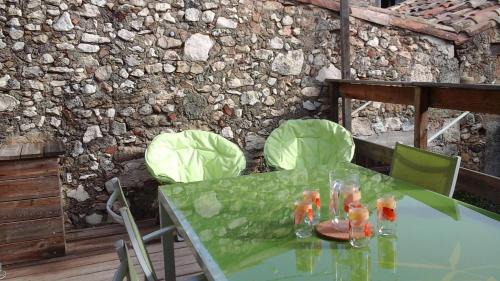 Aniane Apartment | Logis sorcier tout confort avec terrasse