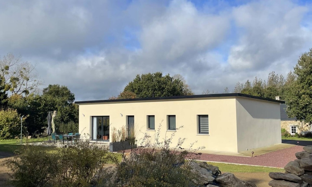 Saint-Laurent House | Loguel An Placen - SAINT LAURENT