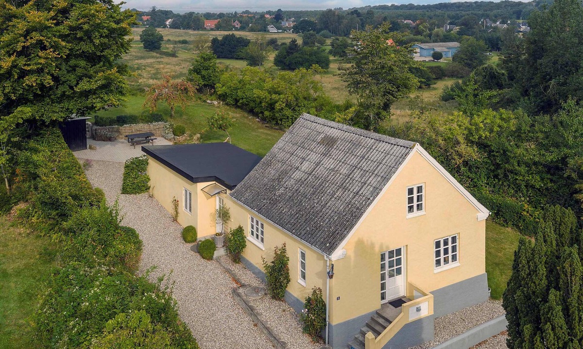 Lohals House | Lohals retreat - close to beach, forrest & harbour