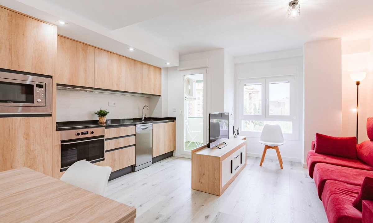 La Magdalena Apartment | LOIRA ALVIRA LASIERRA: Comfort, light, and views