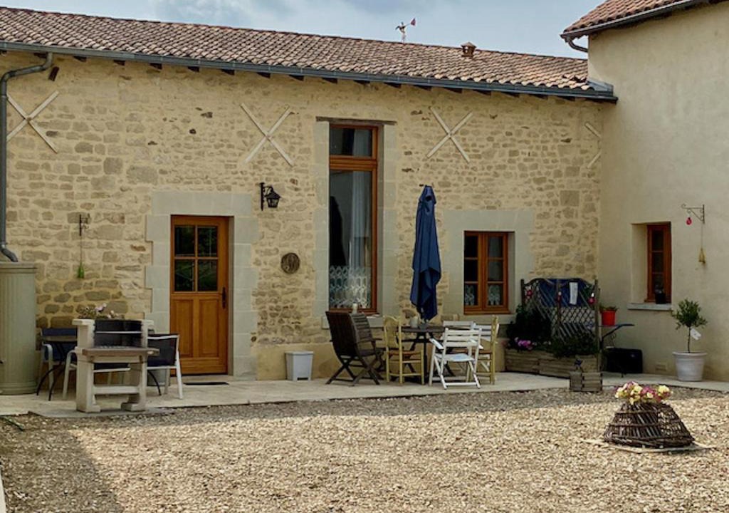 Berrie House | Loire Escapes - Le Grenier