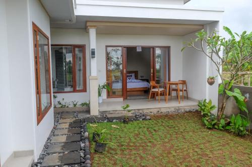 Sei Pinang Villa | Loka Shanti Mas