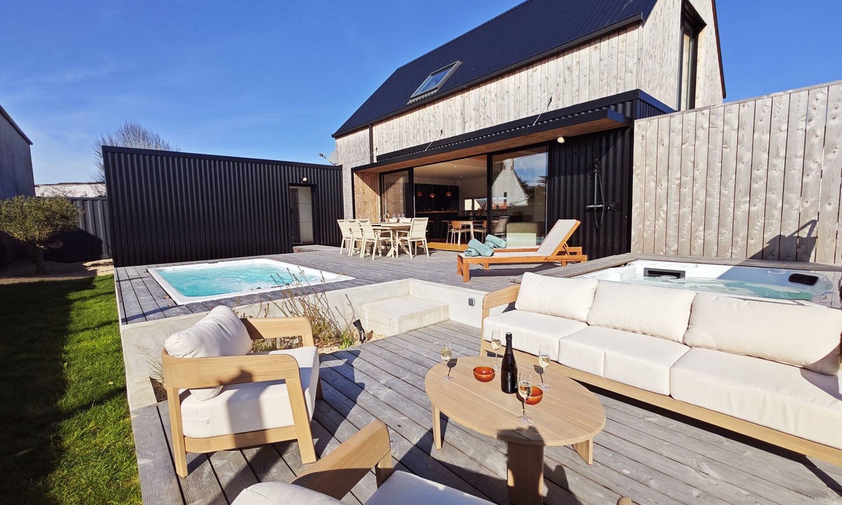 Locquirec Villa | Loki Home - Jacuzzi & Spa