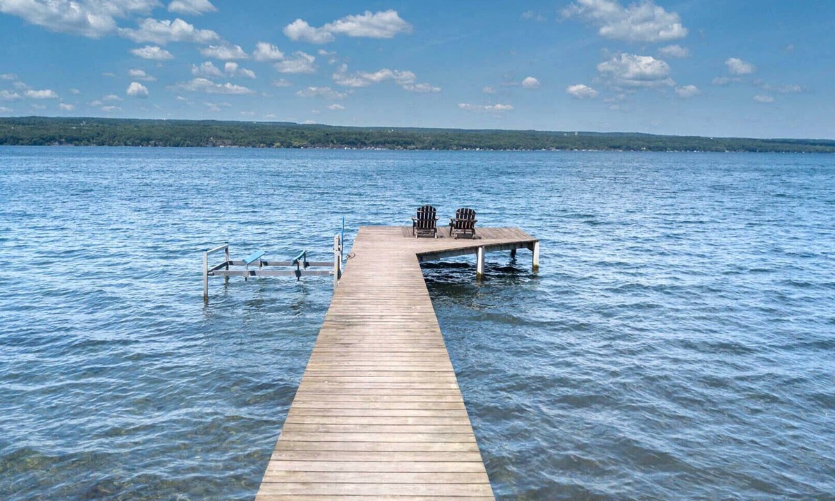 Valois Cottage | Lolly's Cottage - A Private Seneca Lake Experience!