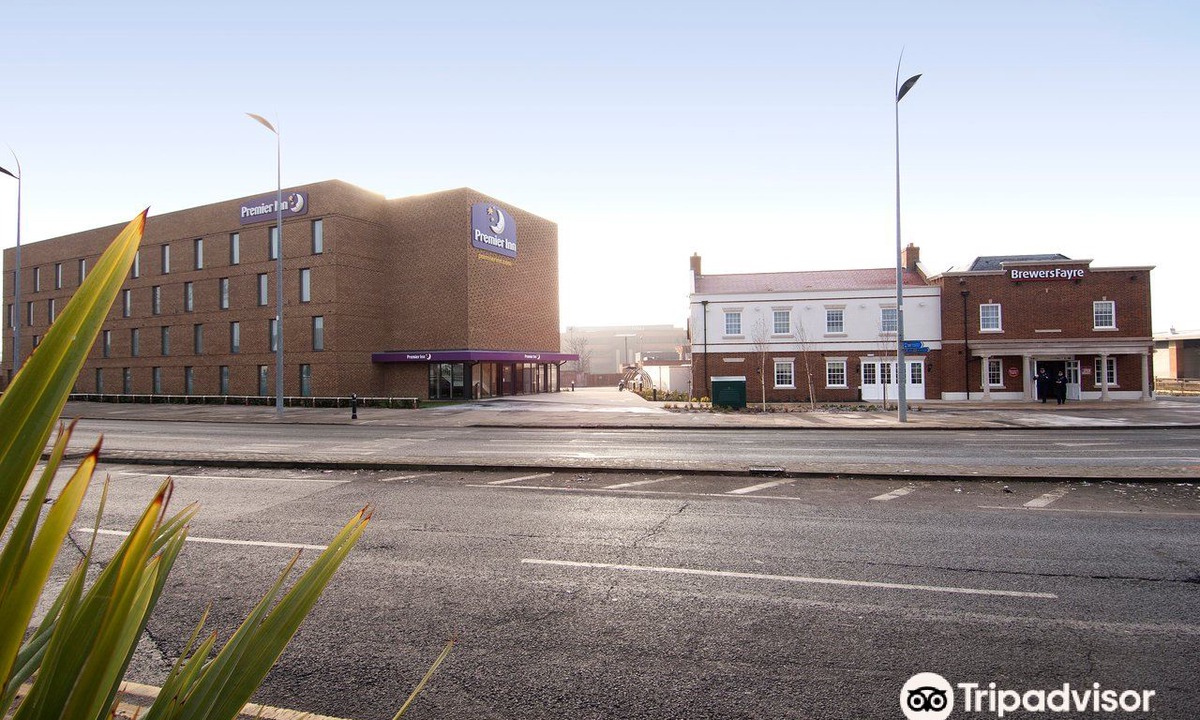 River Hotel | London Dagenham