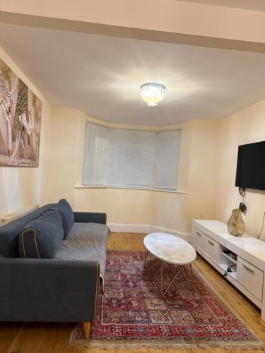 Brunel House | London Heathrow Accommodation