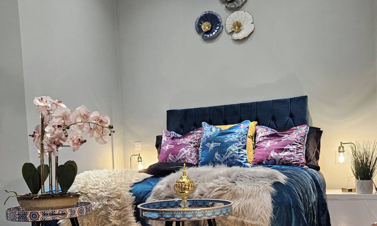 Harlington Apartment | London Heathrow Luxury Studio Flat -Fully Equipped - 1st floor No Lift