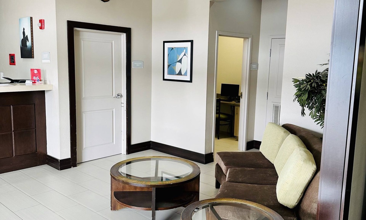 El Campo Hotel | Lone Star Inn