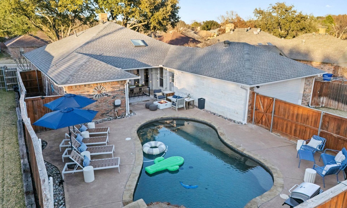 North Central Carrollton House | Lone Star Retreat - Game Room - Heated Pool & Spa
