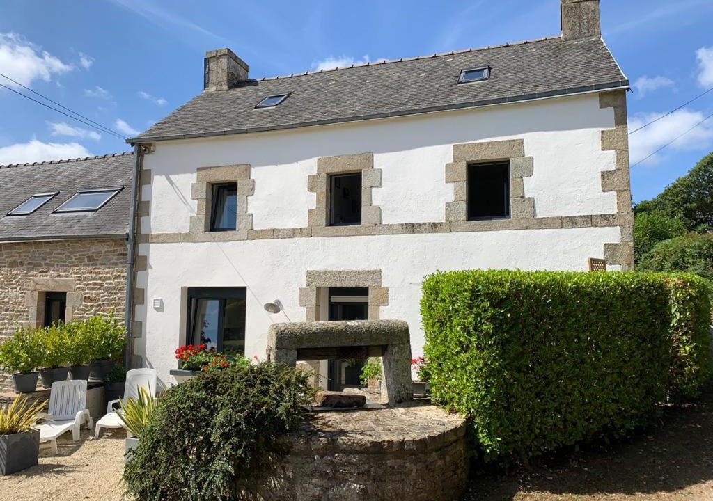 Leuhan House | longère de kervéguen ARGOAT