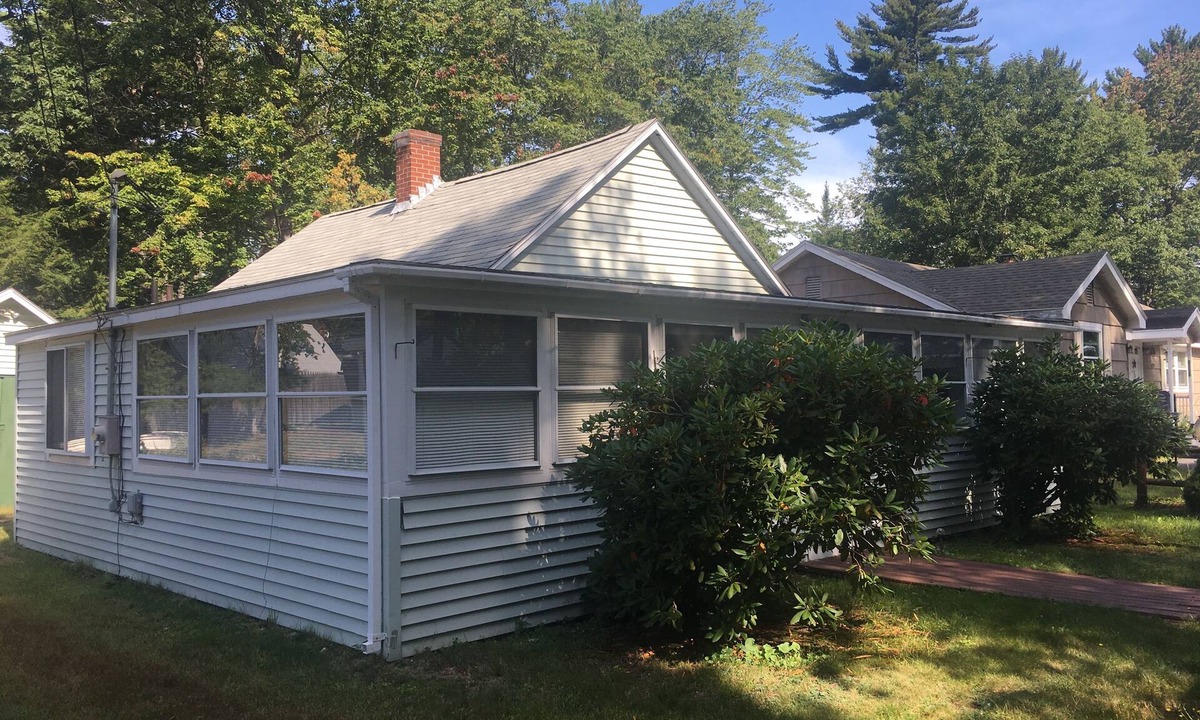 Sebago Cottage | Long Beach Sebago Lake Cottage