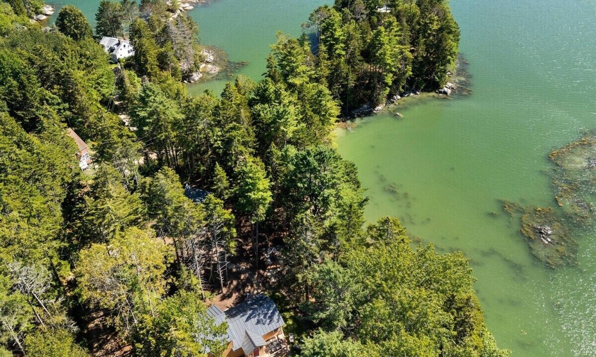 Saint George House | Long Cove Retreat | Two Cottages, 3BR/2BA, Sleeps