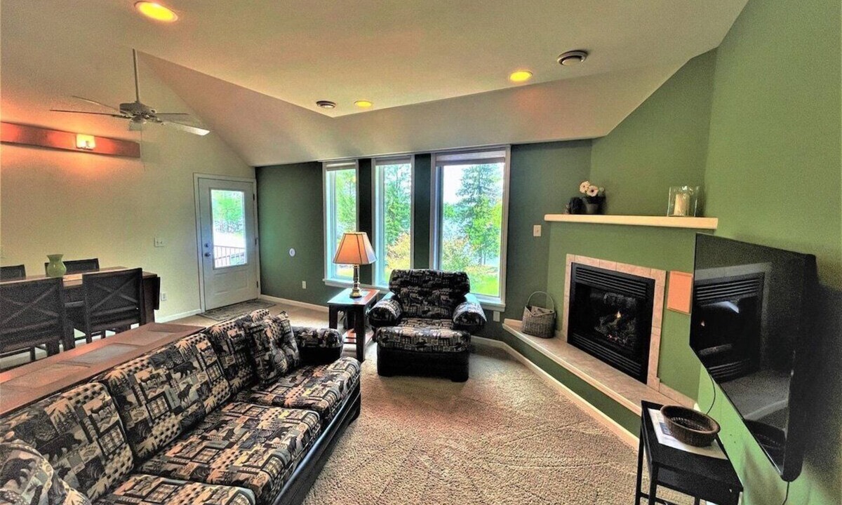 Phillips Condo | Long Lake North Pine Ridge
