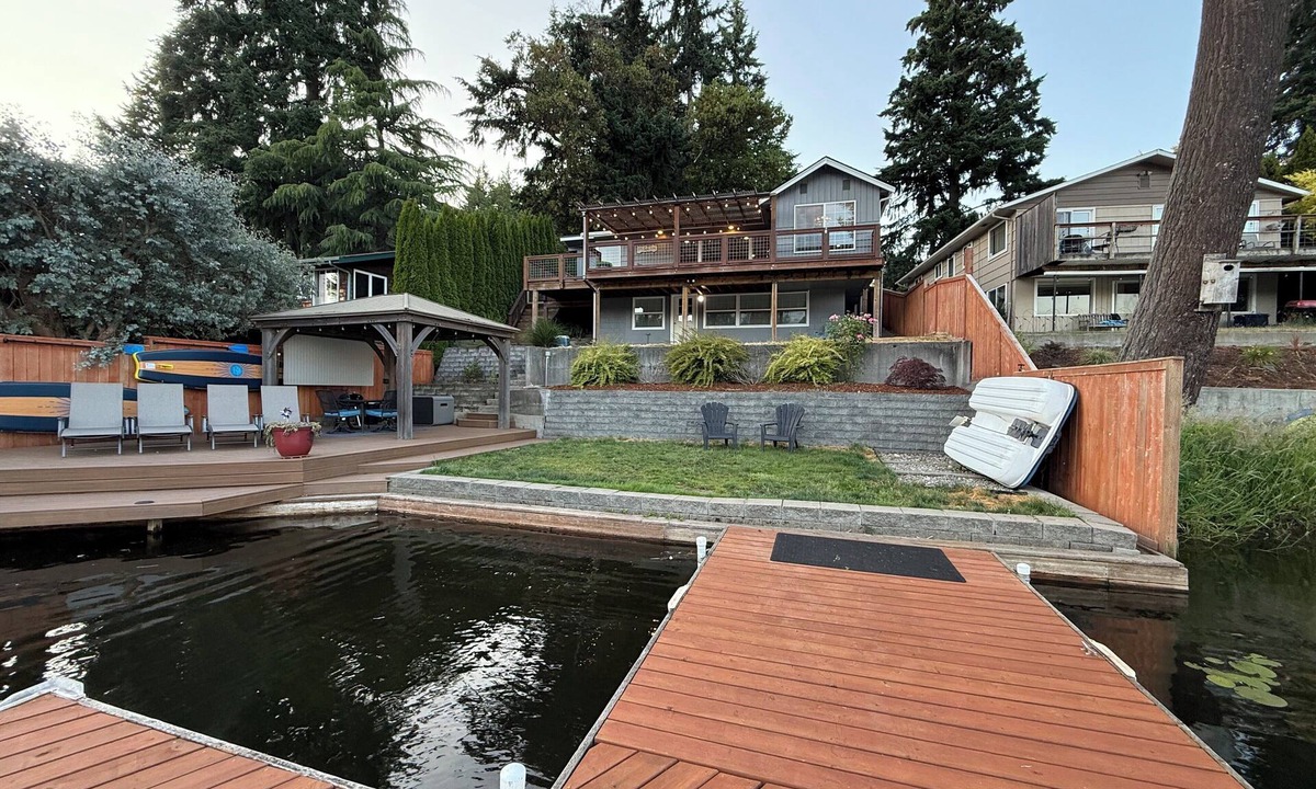 Lacey House | Long Lake Retreat