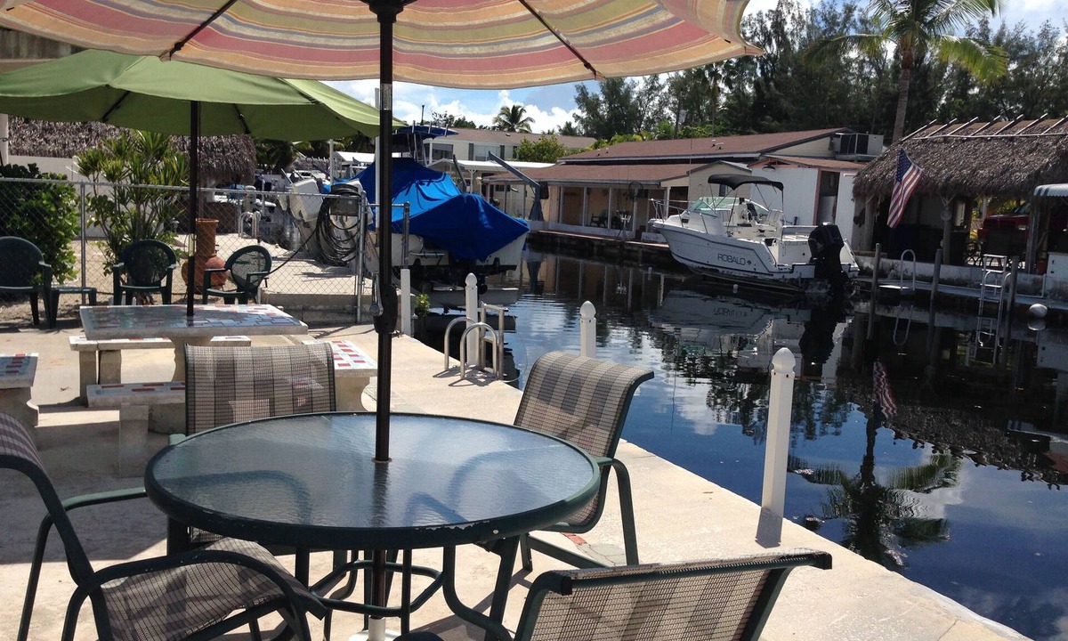 Key Largo Village House | Long term Rental/Ask for Disc! Updated Gem On Canal W/Bay Access & Attractions!