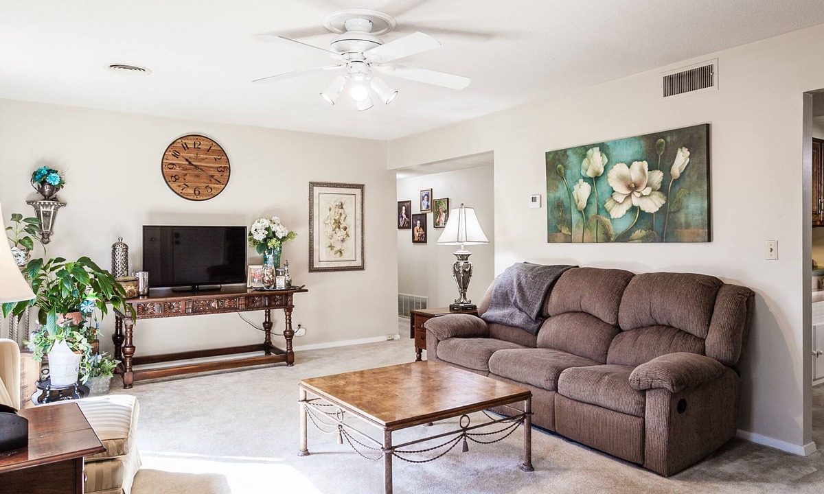 Germantown House | Long-Term Stays - Germantown