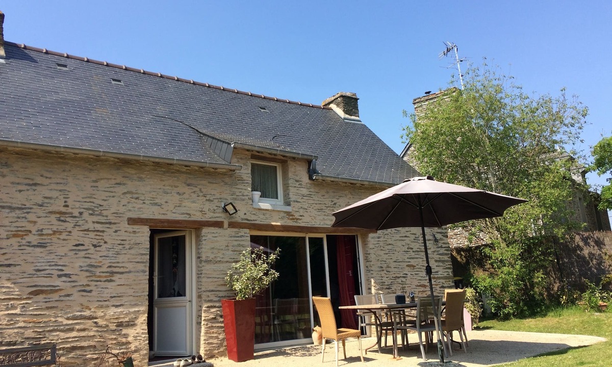 Sainte-Anne-sur-Vilaine House | LONGERE THE CAMELIAS