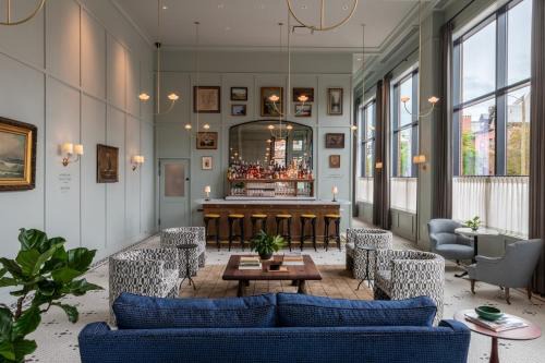 Parkside Hotel | Longfellow Hotel