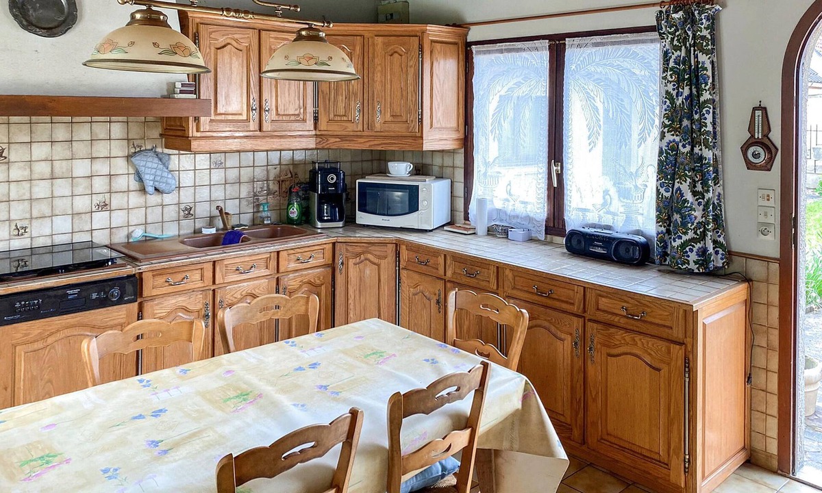 Saigneville House | Look forward to a relaxing vacation in this beautiful vacation home.