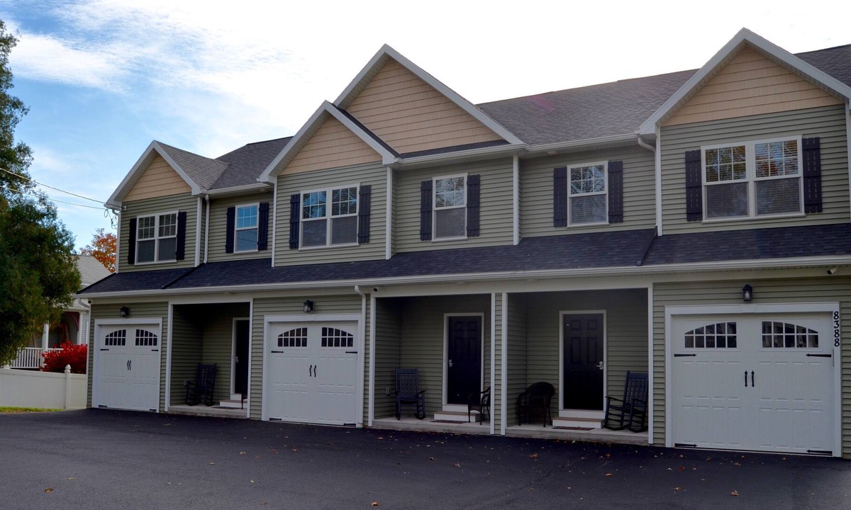 Sodus Point House | Looking to get away-Check out Sodus Bay!!