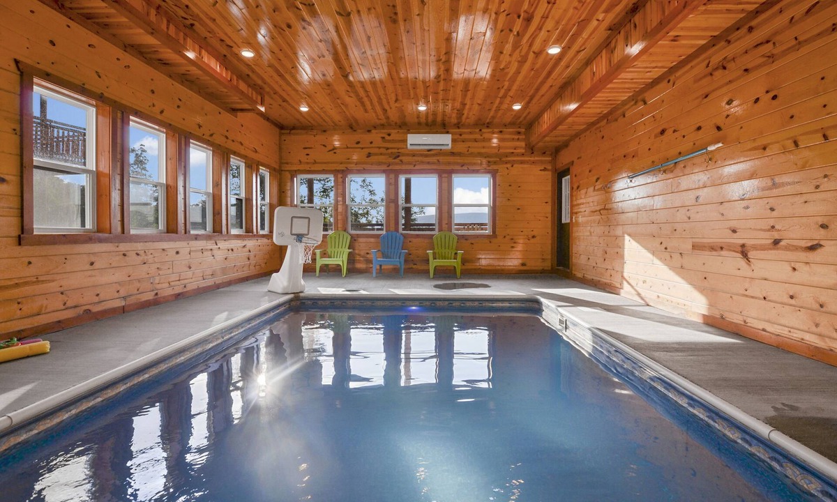 Sevierville Cabin | Lookout Lodge ~ Indoor Pool, Hot Tub & Mountain Views!