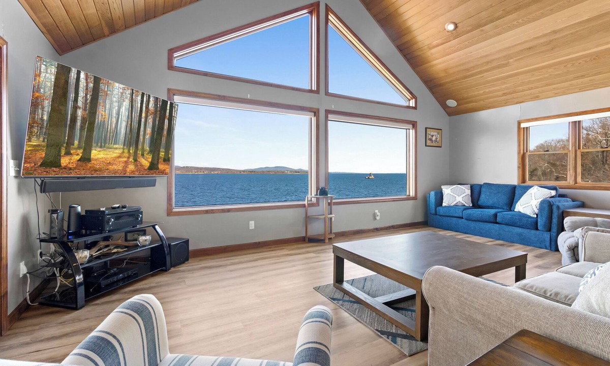 Owls Head House | Lookout on Waters Edge; Oceanfront home in Owls Head