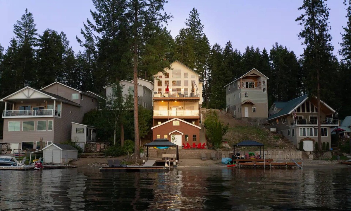 Loon Lake House | Loon Lake Escape Waterfront