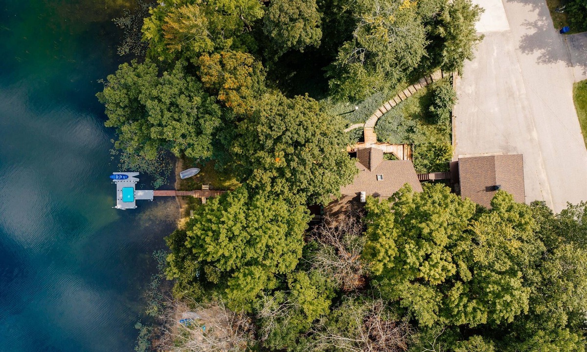 Lake Ann Cabin | Loon's Lakehouse | Dock, Kayak Launch & Firepit
