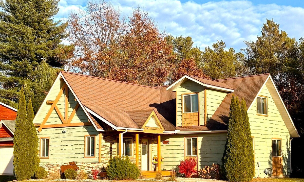 Spring Brook House | Loose Moose @ Spring Brook Resort