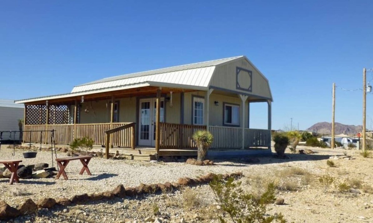 Study Butte-Terlingua Cabin | Lorna’s Ghost Town Cabin: Located in Ghost Town