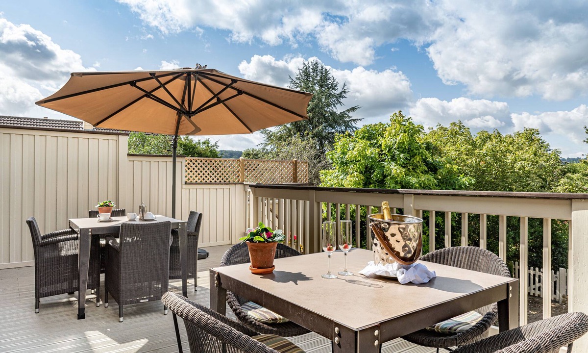 Box Bed & Breakfast | Lorne House