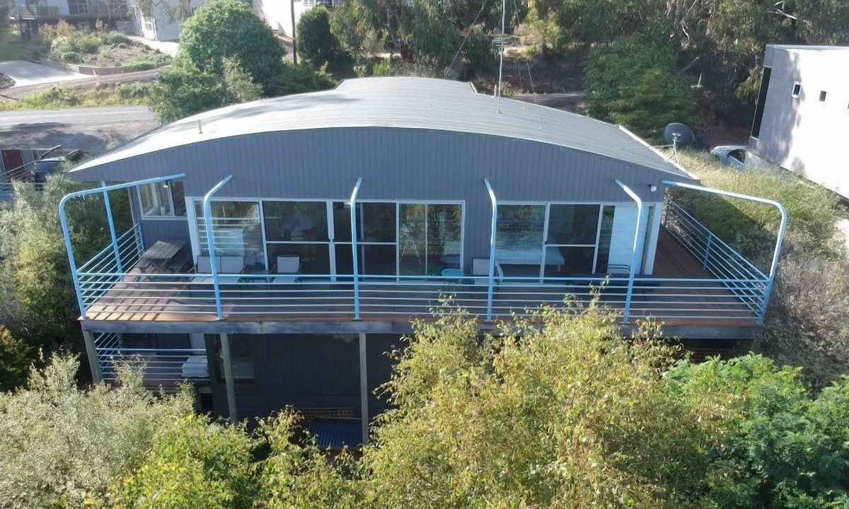 Lorne House | Lorne Summer House