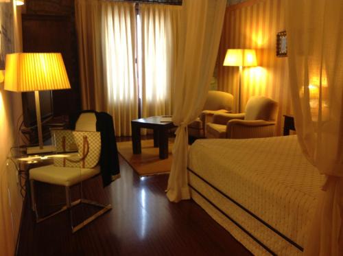 Ainsa-Sobrarbe Hotel | Los Arcos