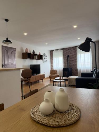 Sastago Apartment | Los Meandros