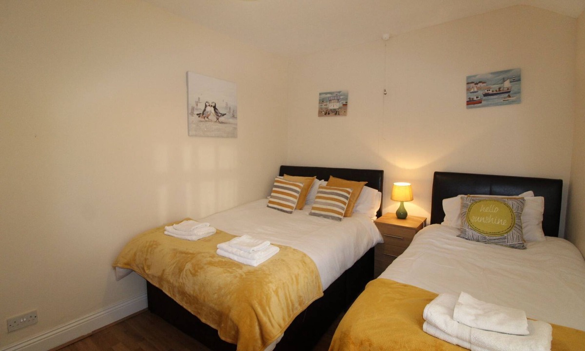 Heanor House | Loscoe House