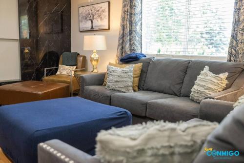 Sandy House | Lost Creek by Conmigo